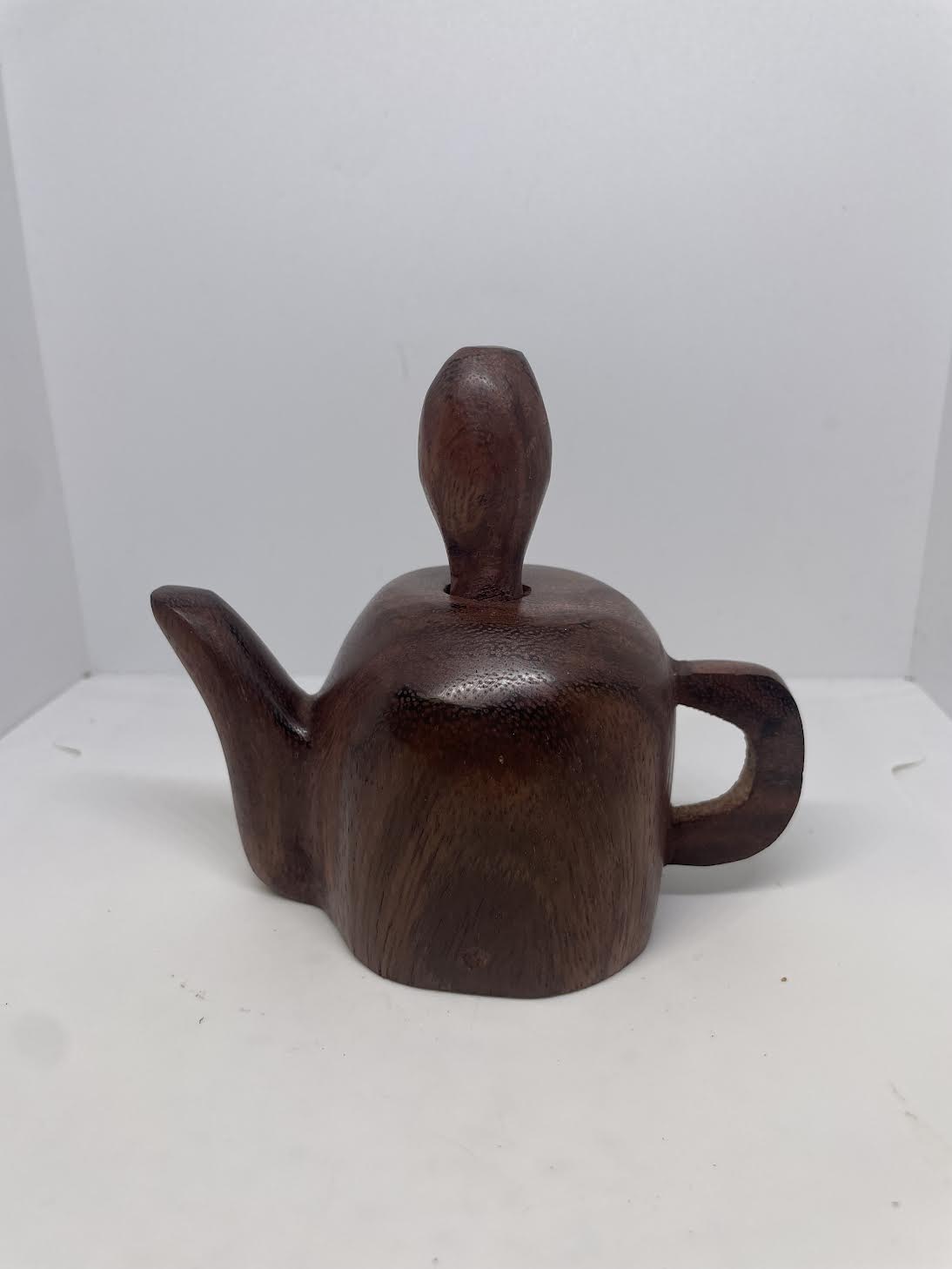 teapot peppermilll grinder